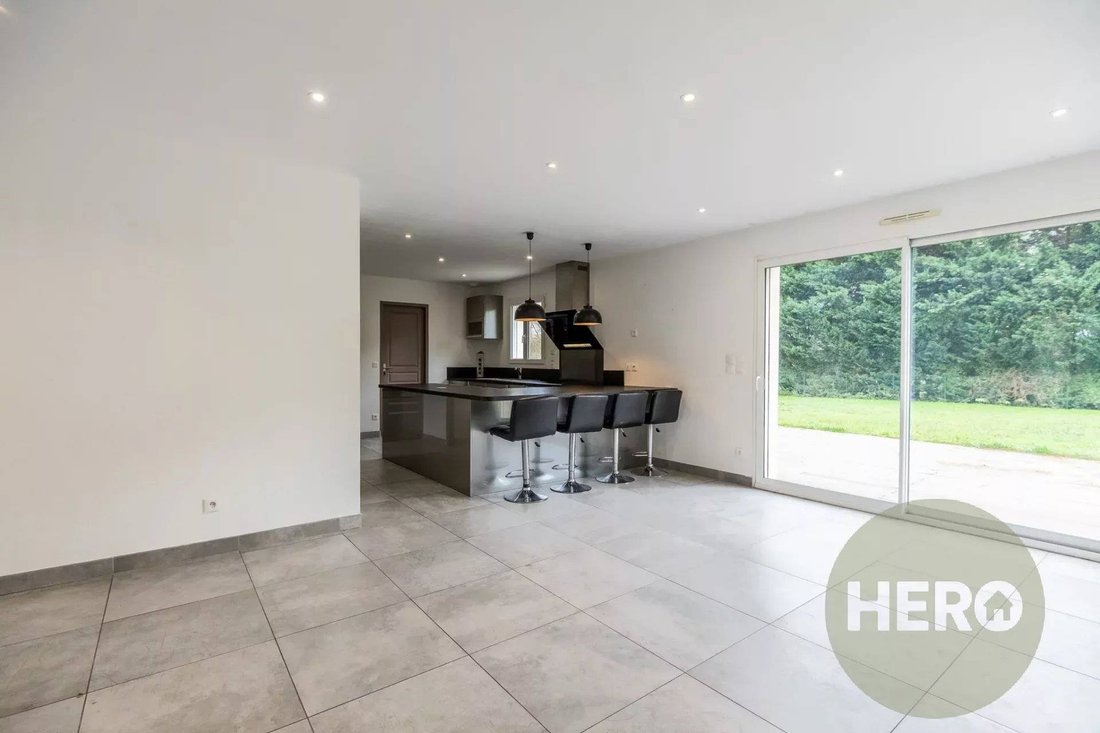Haus in La Queue-les-Yvelines, Île-de-France, Frankreich 4 - 16735283
