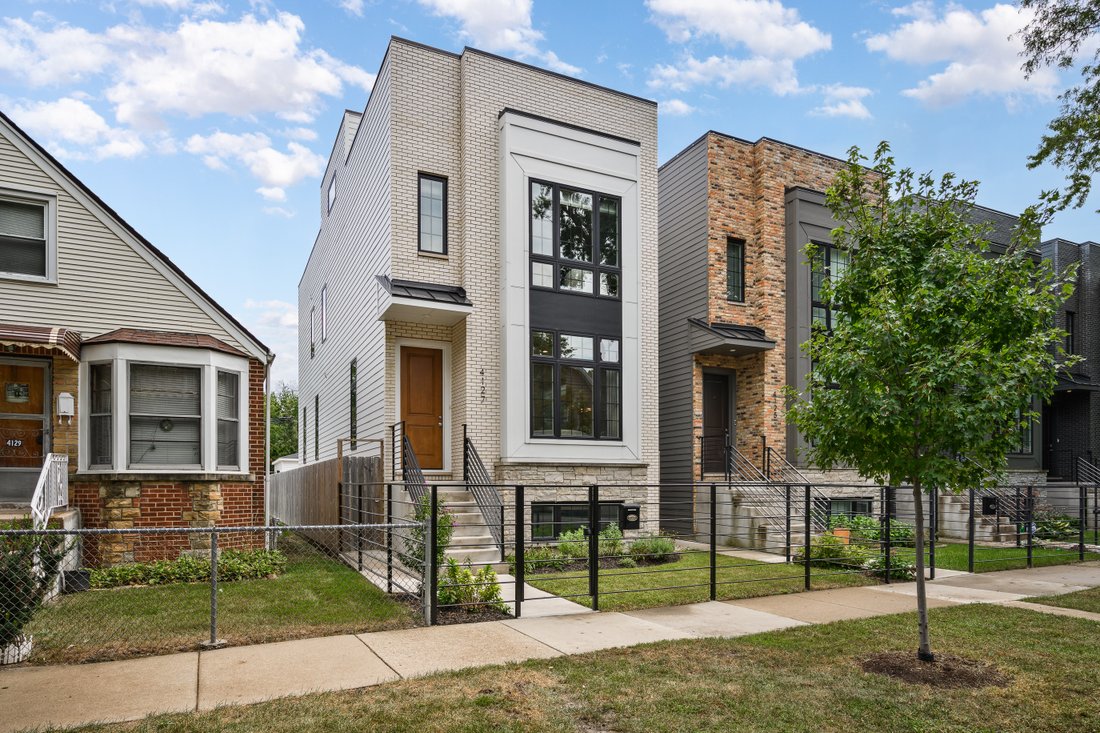 House in Chicago, Illinois, United States 1 - 18905415