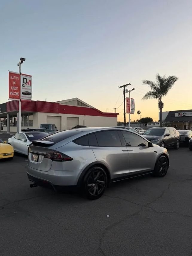 Suv in Costa Mesa, CA, United States 4 - 18911936