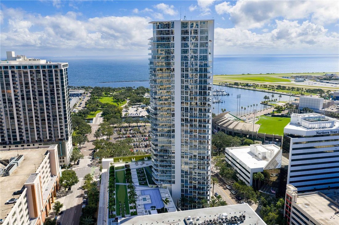 Condo in St. Petersburg, Florida, United States 1 - 18905966