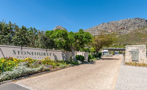 Haus in Westlake, Southern Suburbs, Kapstadt 1