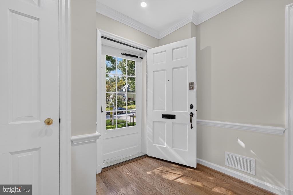 House in Chevy Chase, Maryland, United States 4 - 18921512