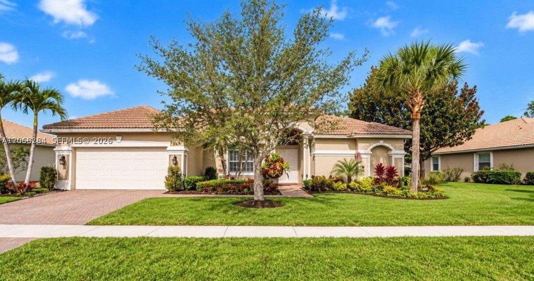 House in Stuart, Florida, United States 1 - 18653718