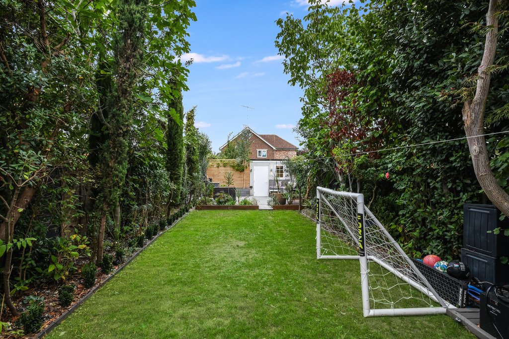 House in Writtle, England 3 - 18915753