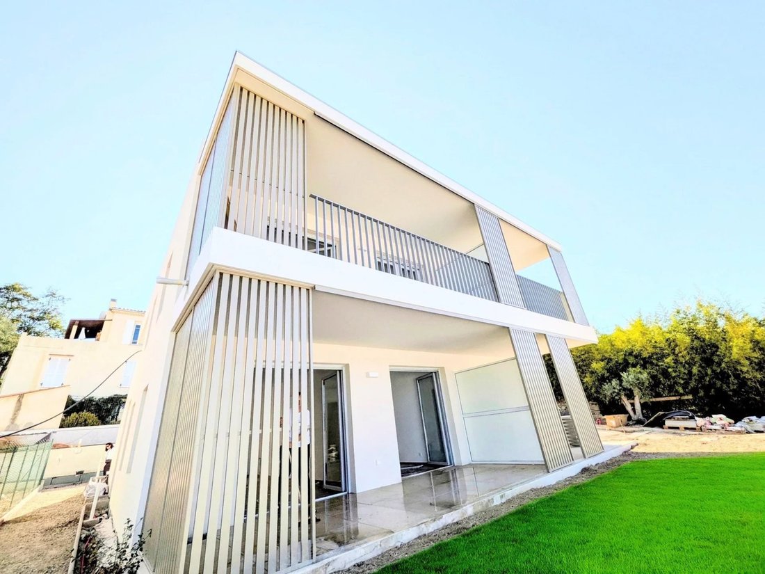 Wohnung in Nizza, Provence-Alpes-Côte d'Azur, Frankreich 2 - 18387746