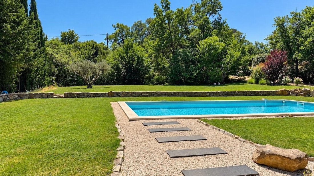 Villa a Rousset, Provenza-Alpi-Costa Azzurra, Francia 3 - 18914448