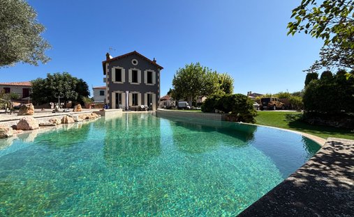 Villa in Plaine Centre, Chateauneuf-les-Martigues, France 1