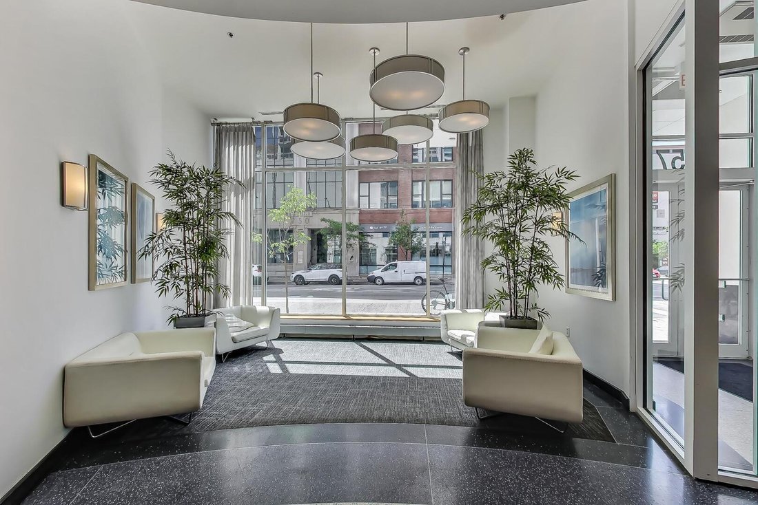 Condo in Chicago, Illinois, United States 3 - 18914252