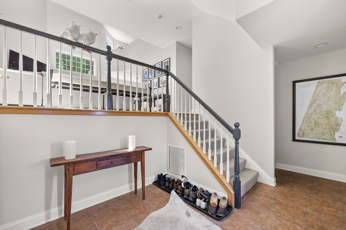 Condo in Pittsfield, Massachusetts, United States 5 - 18921704