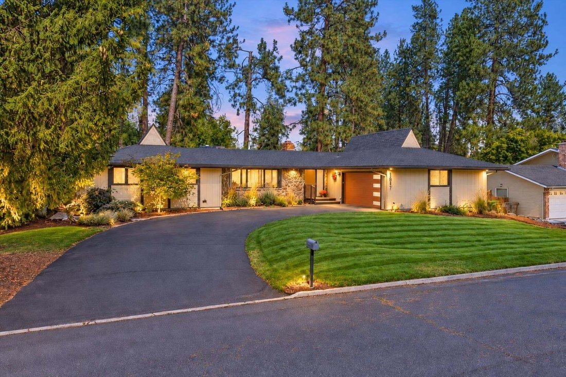 House in Spokane, Washington, United States 1 - 18917075
