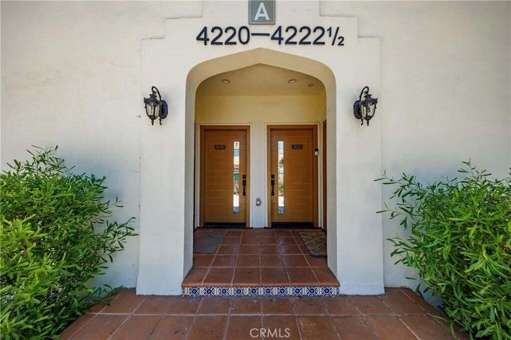 Los Angeles, California, United States 2 - 18663970