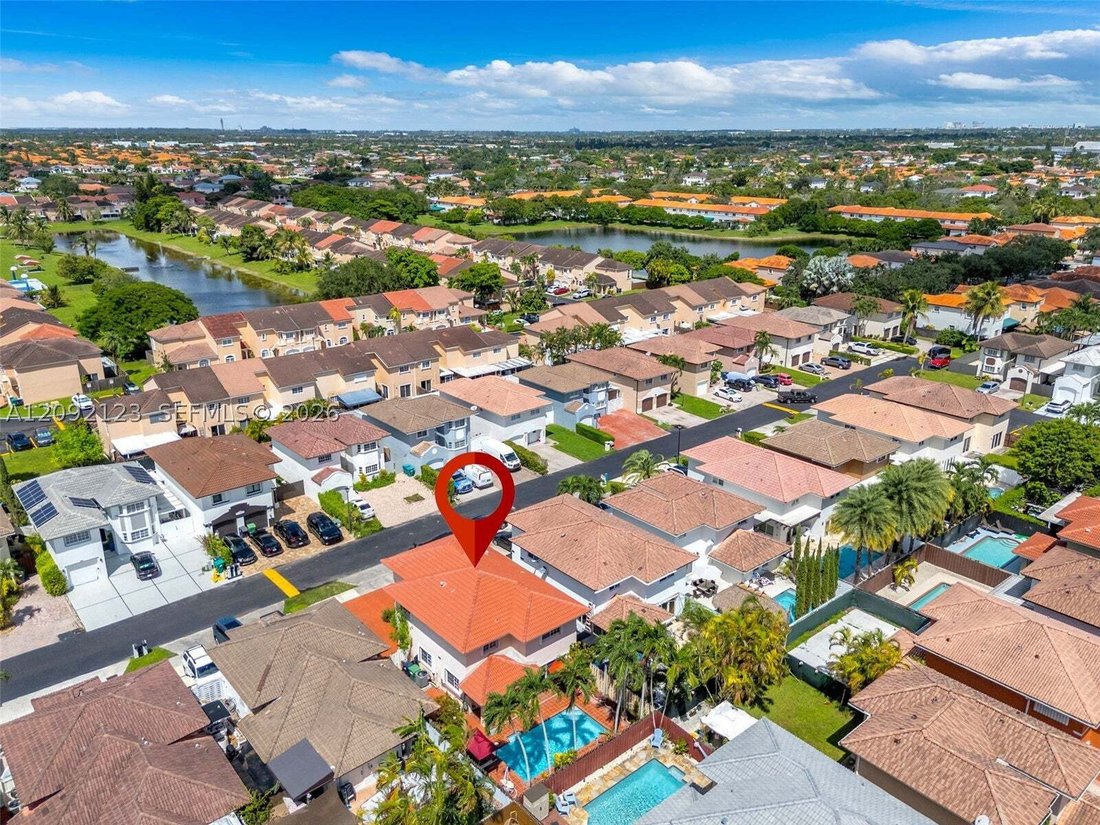 House in West Miami, Florida, United States 4 - 18909750