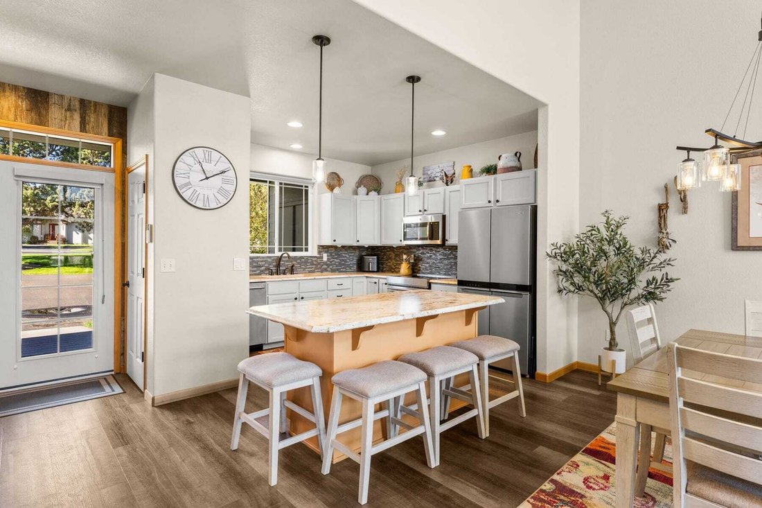 Townhouse in Redmond, Oregon, United States 5 - 18905108