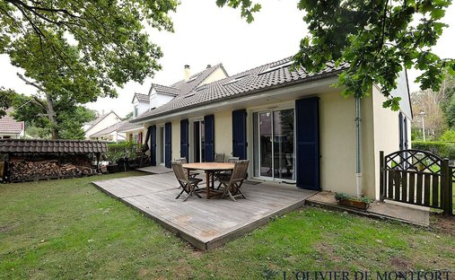 House in Arrondissement of Rambouillet, Ile-de-France, France 1