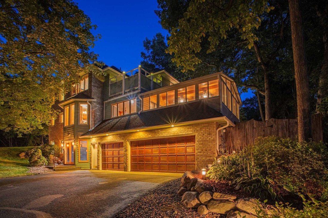 House in Wayzata, Minnesota, United States 3 - 18921524