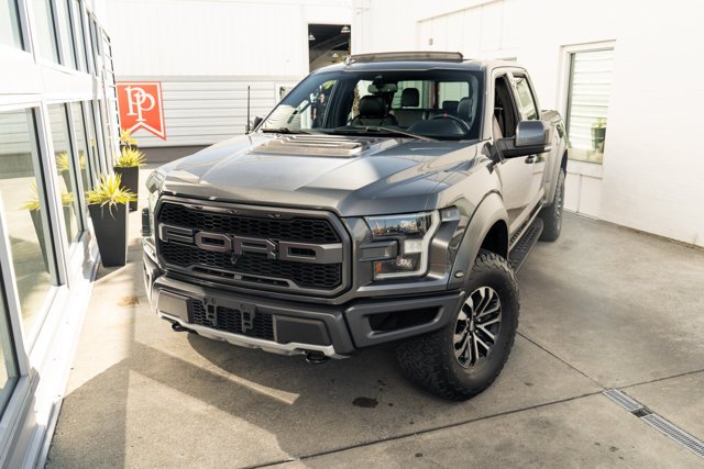 Pickup in Bellevue, WA, United States 3 - 18775098