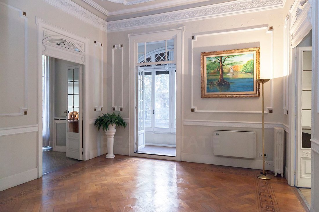Apartamento en Eixample, Barcelona, España 1 - 18914184