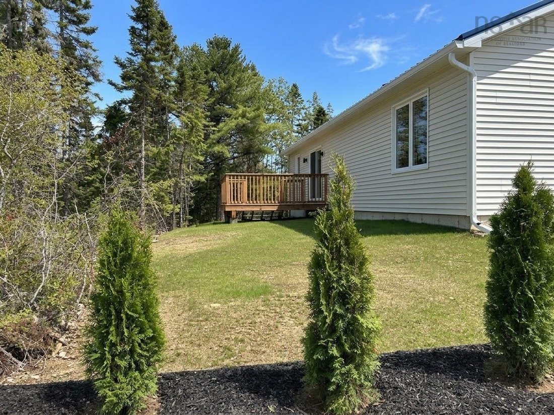 House in East River Point, Nova Scotia, Canada 2 - 18643778