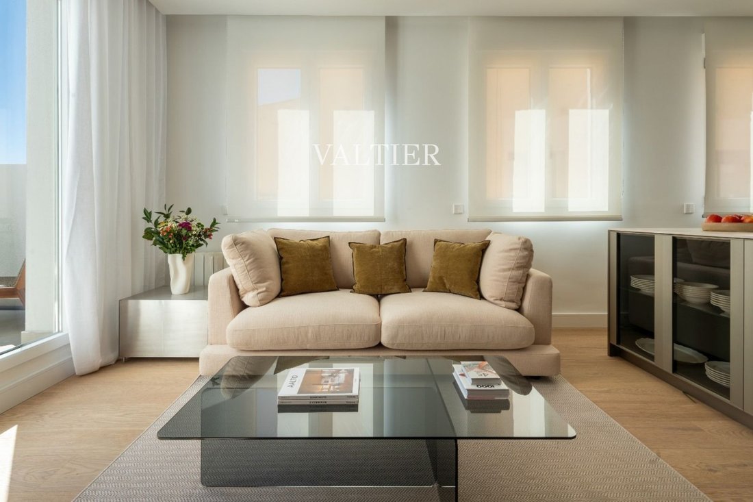 Appartamento a Retiro, Madrid, Spagna 3 - 18805161