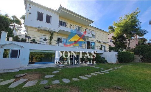 Maison en Dionysos, Attique, Grèce 1
