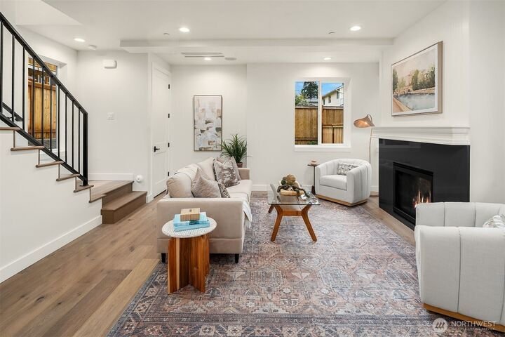 Condo in Kirkland, Washington, United States 2 - 18912771