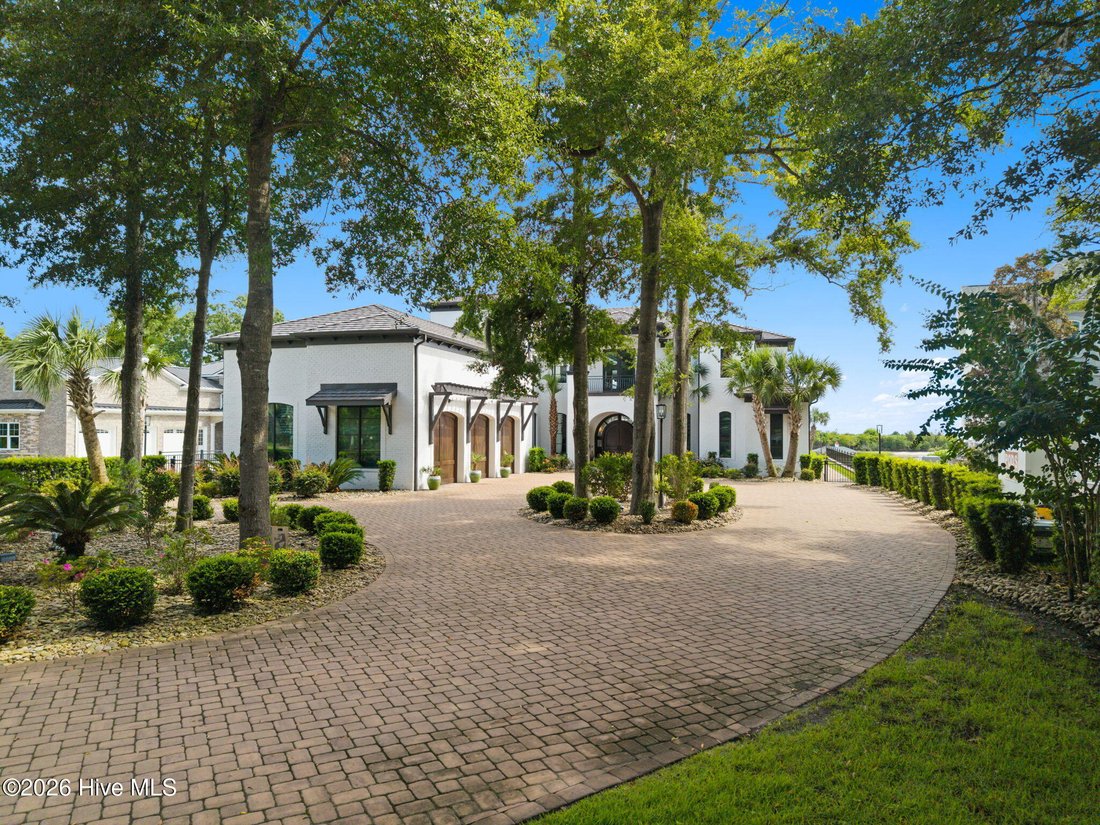 House in Sunset Beach, North Carolina, United States 4 - 18906381