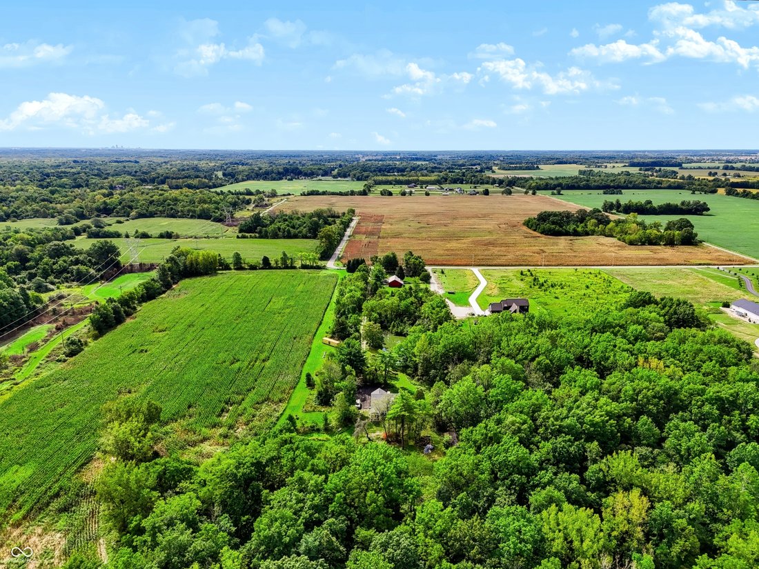 Land in Zionsville, Indiana, United States 5 - 18908045