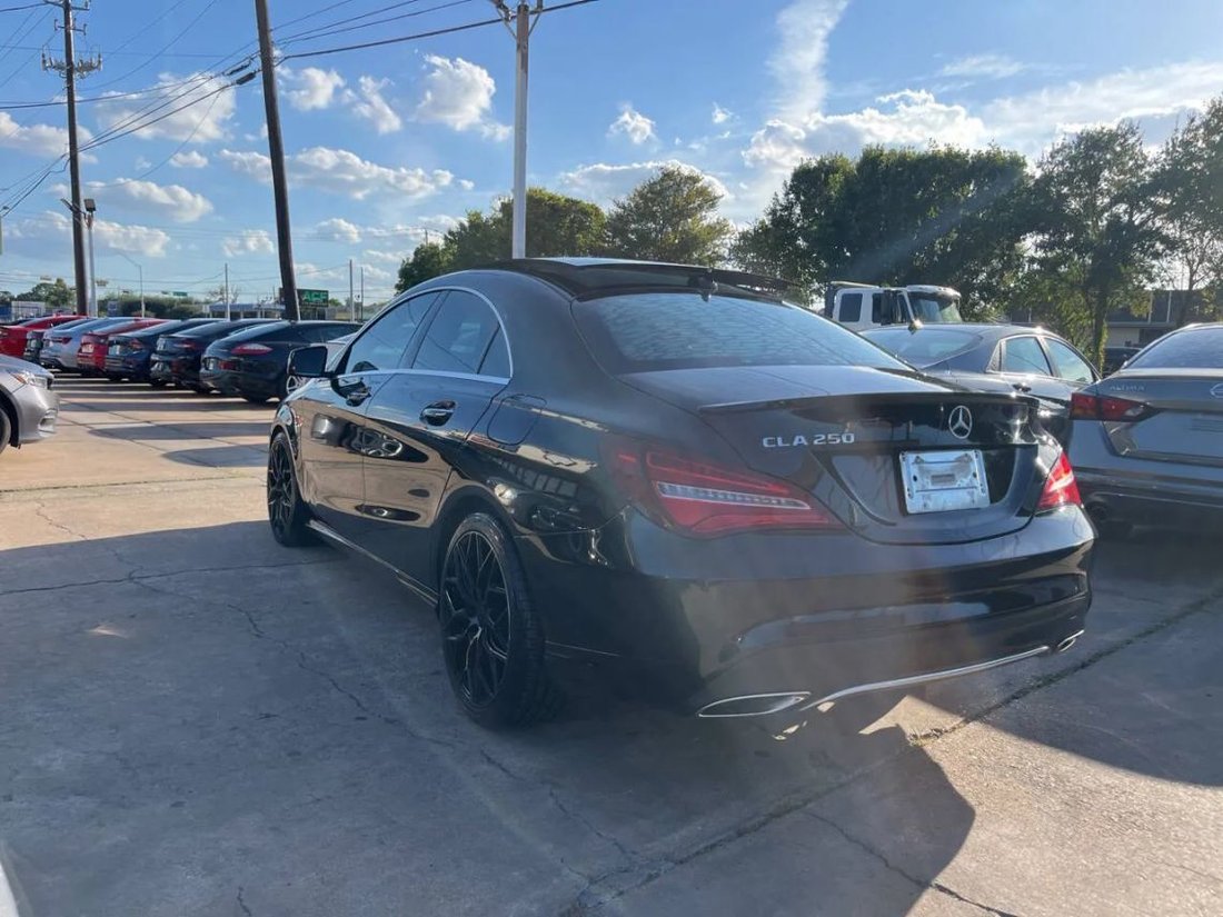 Coupe in Houston, TX, United States 3 - 18920270
