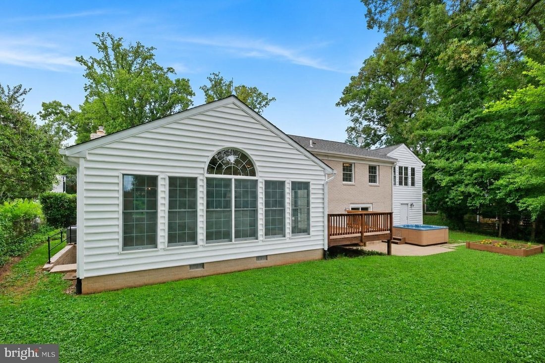 House in Bethesda, Maryland, United States 2 - 18921481