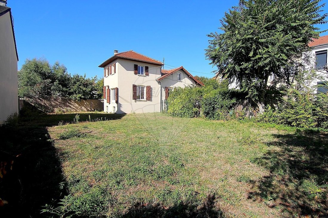 House in Gabriel Péri-Estienne d'Orves, Colombes, France 3 - 18904115