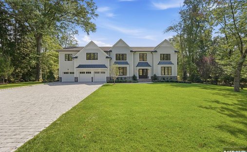 House in Wyckoff, New Jersey, United States 1