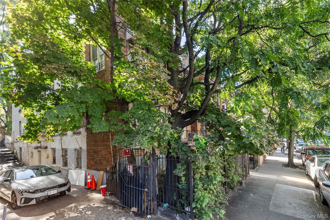 House in New York, New York, United States 3 - 18905757