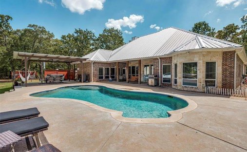 House in Tool, Texas, United States 1