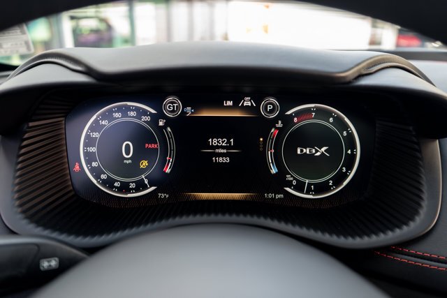 Suv in Bellevue, WA, United States 5 - 18747808