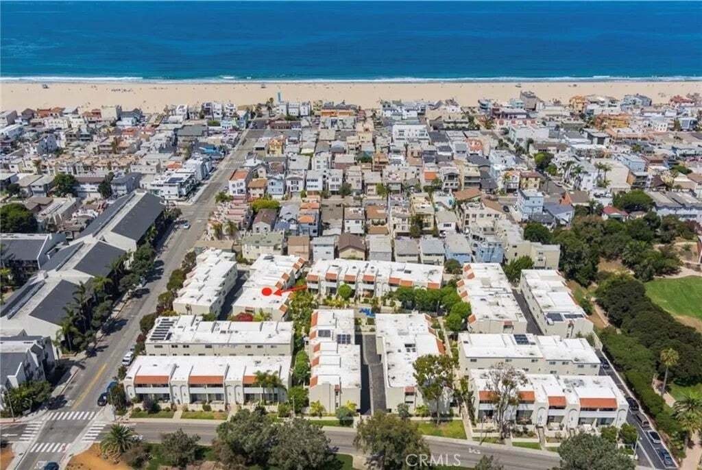 Hermosa Beach, California, United States 1 - 18910086