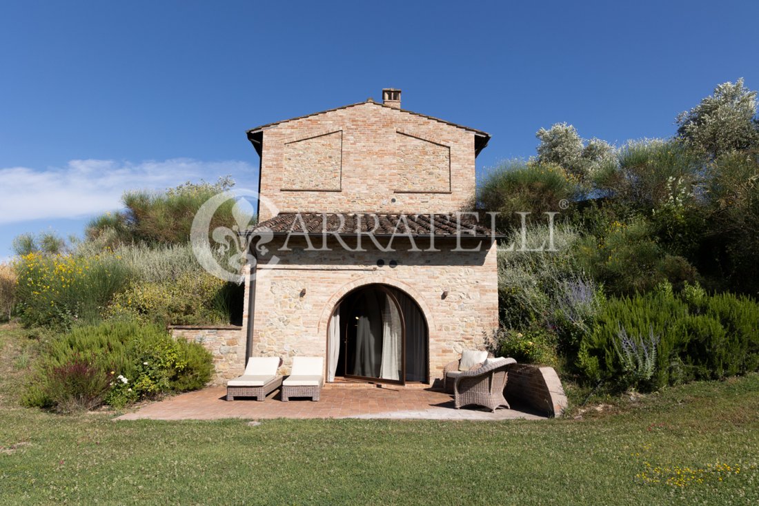 Casa di campagna a San Gimignano, Toscana, Italia 2 - 18908996