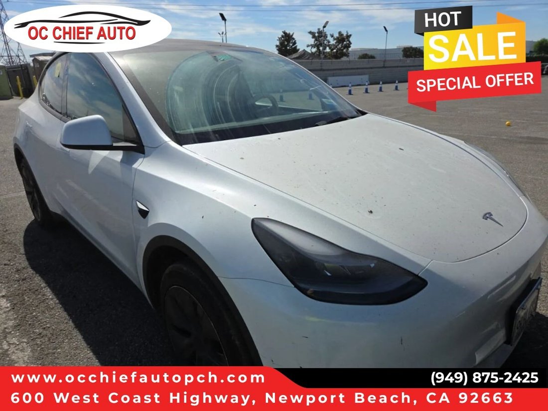 Suv in Newport Beach, CA, United States 1 - 18913905