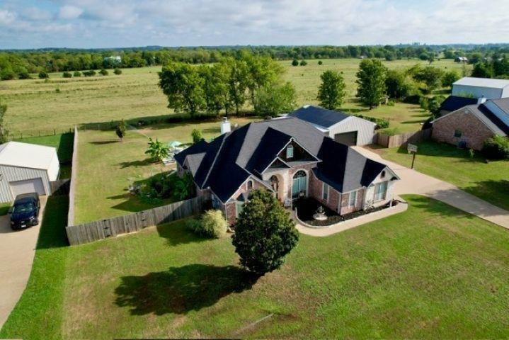 House in Bullard, Texas, United States 3 - 18910663