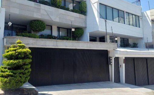 House in Rincón Verde, State of Mexico, Mexico 1