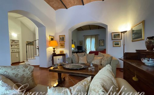 Tenuta a San Pietro in Palazzi - Collemezzano - Buca del Gatto, Cecina, Toscana 1