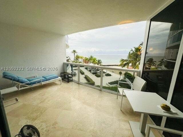Condo in Golden Beach, Florida, United States 3 - 18915167