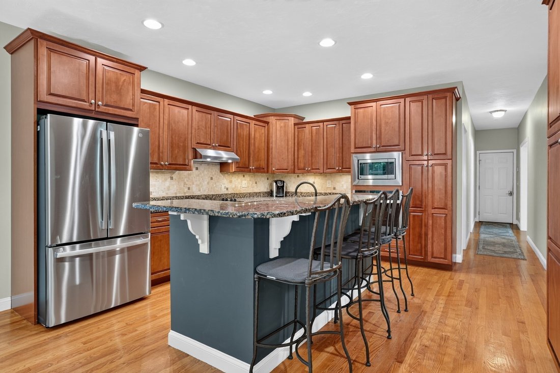 House in Bolton, Massachusetts, United States 4 - 18913080