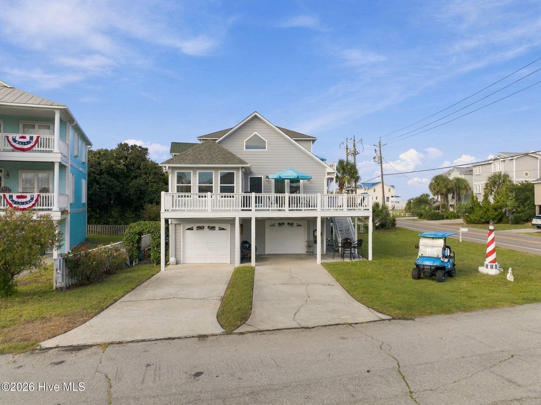 House in Kure Beach, North Carolina, United States 1 - 18909770