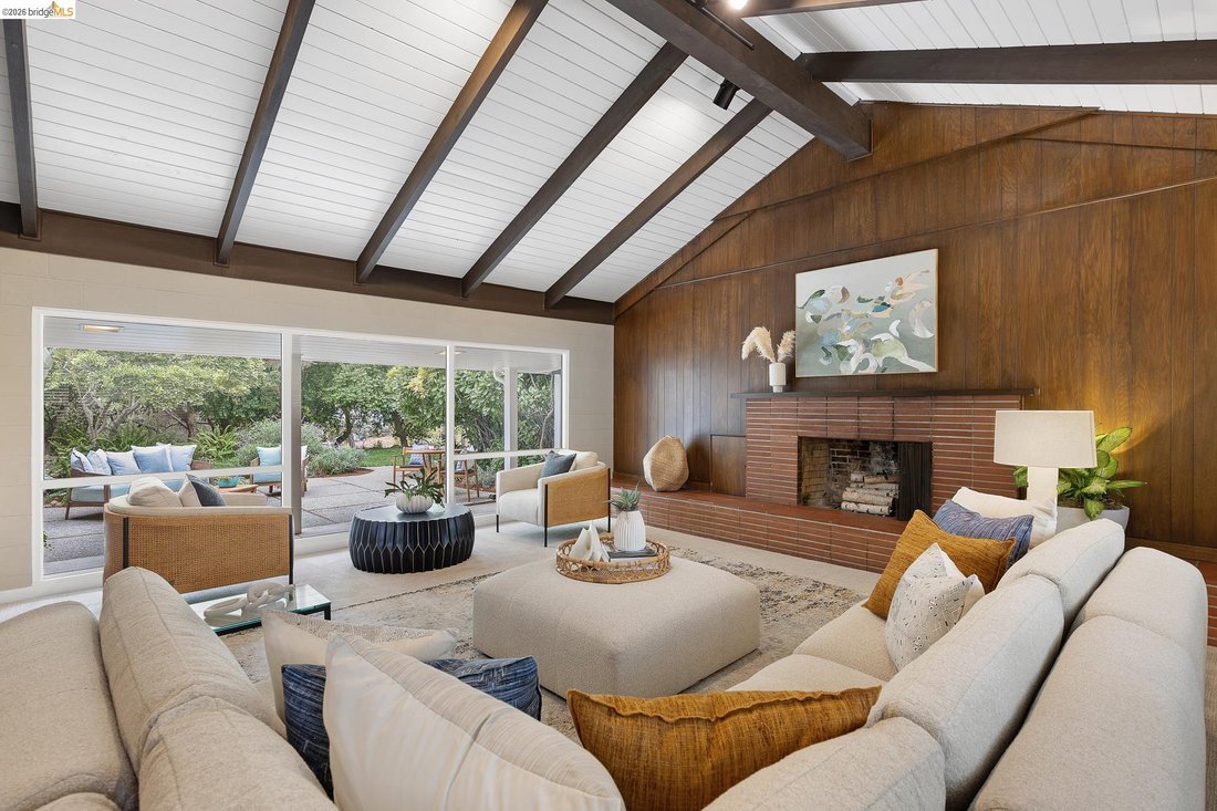 House in Oakland, California, United States 5 - 18909447