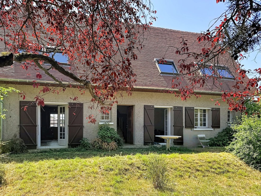 House in Centre Ville, Rueil-Malmaison, France 1 - 18914082