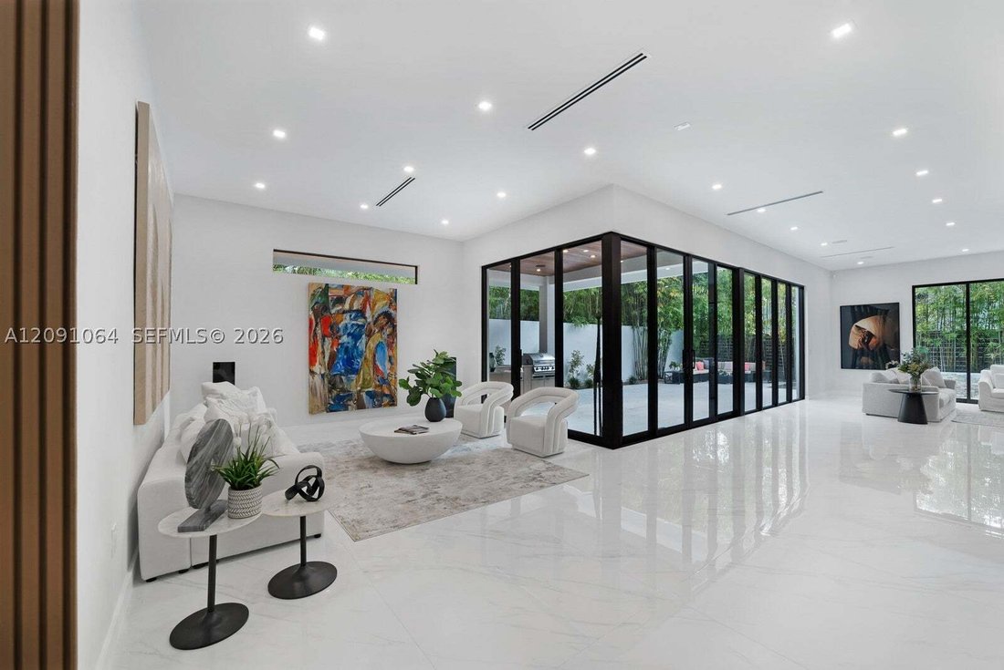 House in Miami, Florida, United States 5 - 18905746