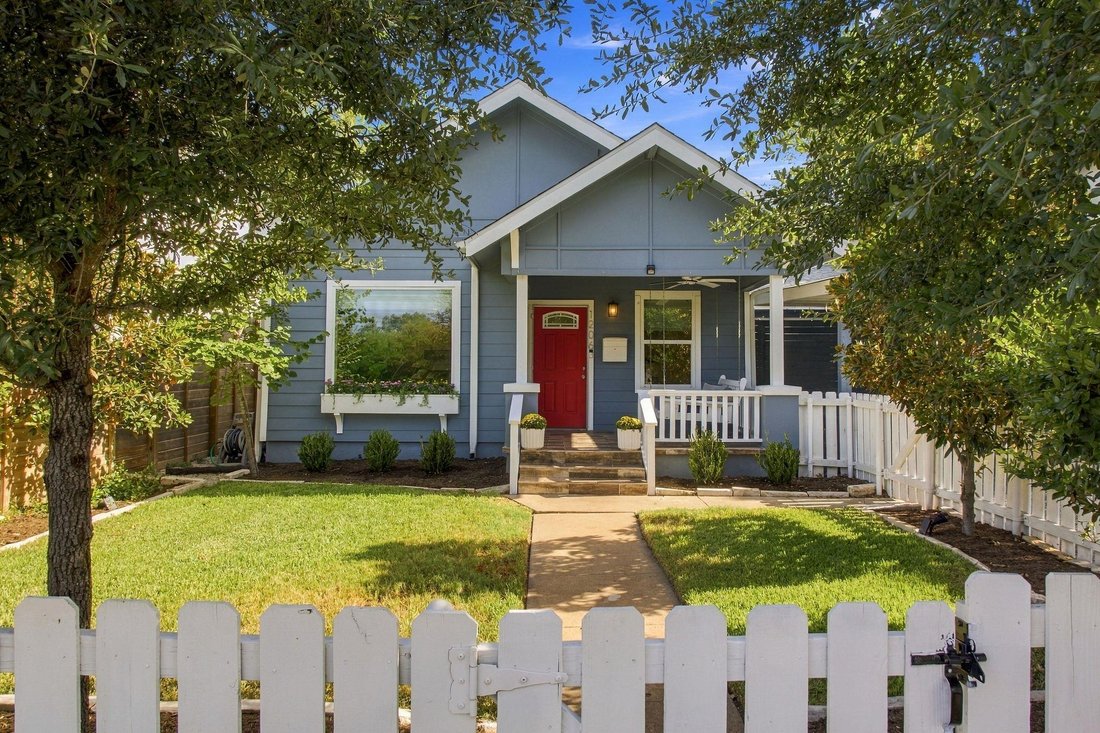 House in Austin, Texas, United States 1 - 18906034