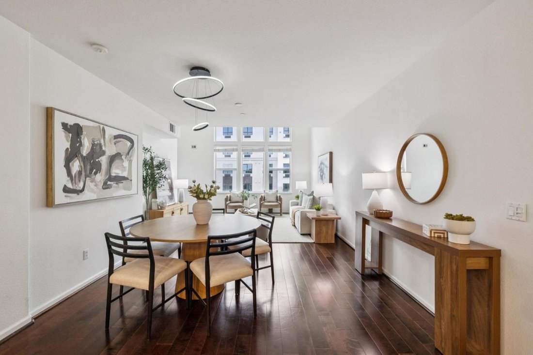 Condo in Millbrae, California, United States 3 - 18909426
