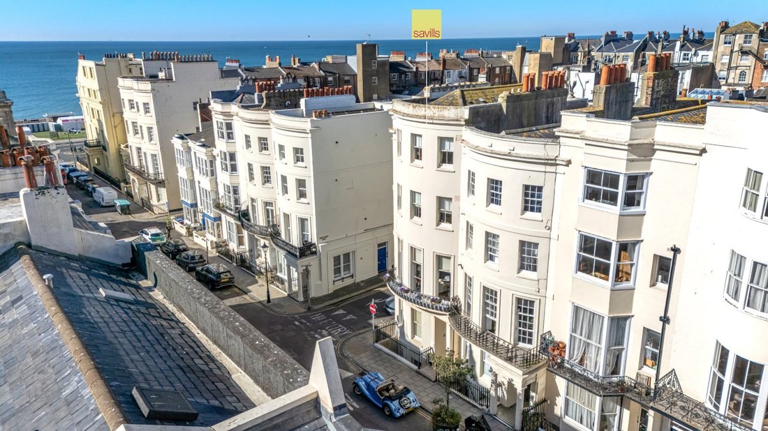 Apartment in Hove, England 5 - 18906955