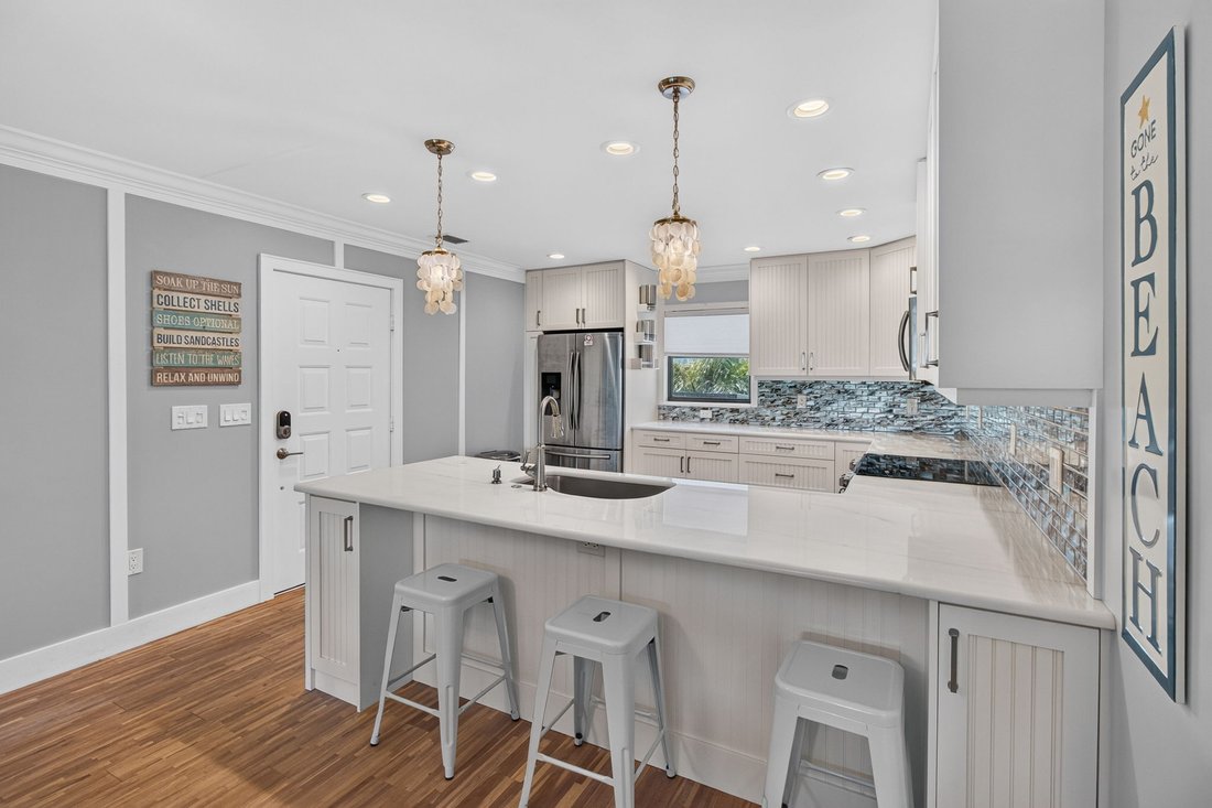 Condominio en Indian Shores, Florida, Estados Unidos 3 - 18905301